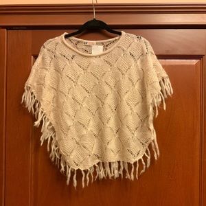 H&M’s Cream Knit Poncho